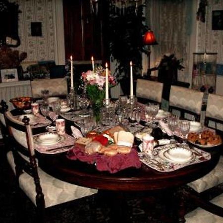 Bellinger Rose Bed & Breakfast Herkimer Nhà hàng bức ảnh