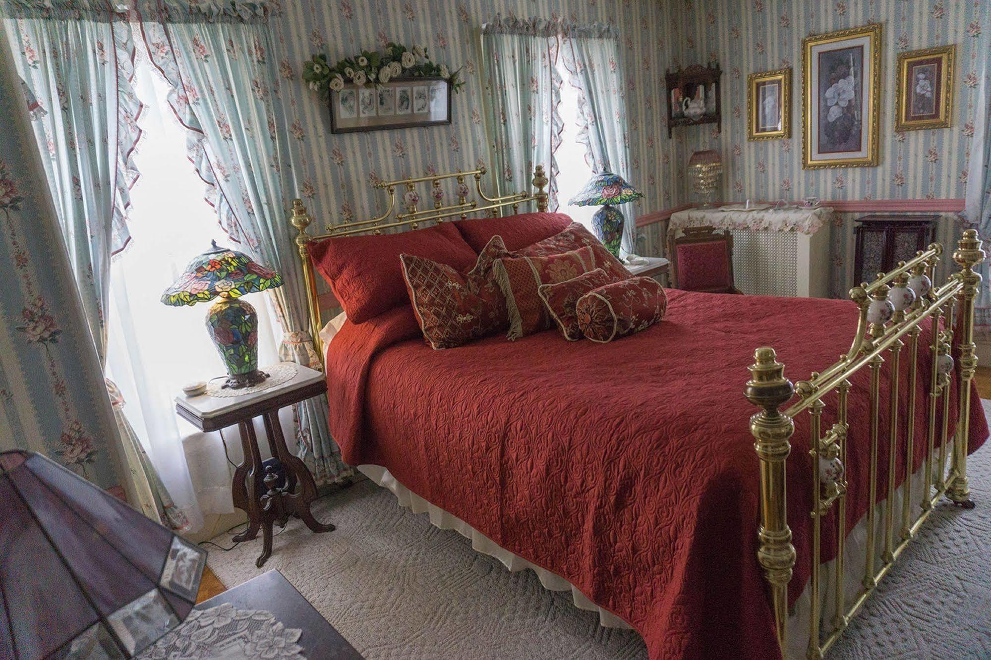 Bellinger Rose Bed & Breakfast Herkimer Ngoại thất bức ảnh