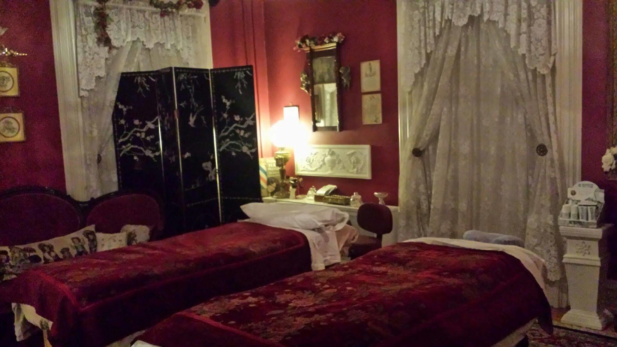 Bellinger Rose Bed & Breakfast Herkimer Ngoại thất bức ảnh